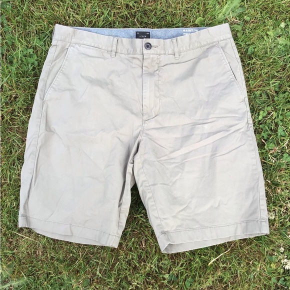 J. Crew Men’s 10.5" Stretch Chino Short Olive Green Flat Front Regular Fit 36” - Picture 2 of 5